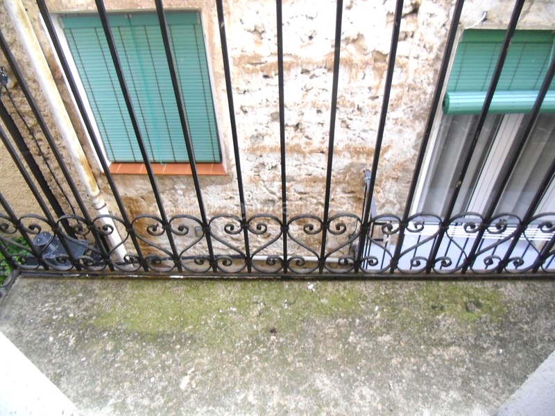 Foto fd8046f0-fcb1-44e8-a390-03819ca3cf51. House in Benifallet