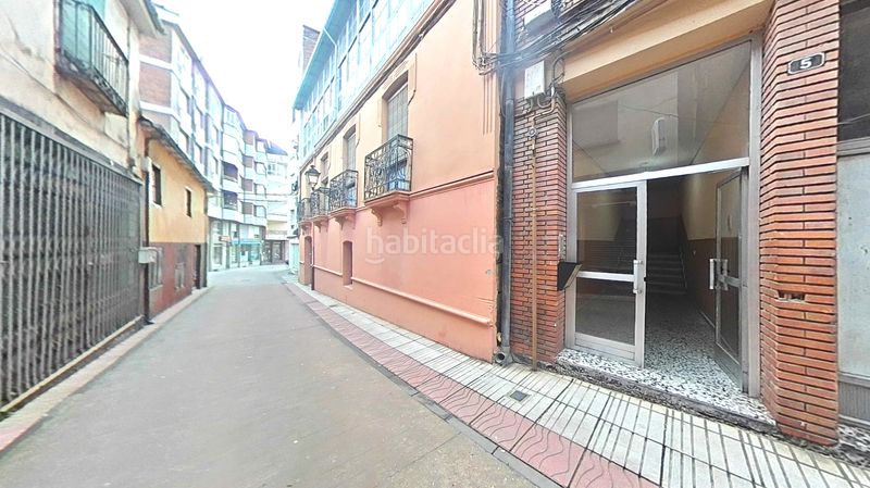 Foto d72dffbe-043b-45d3-bde9-e8613f46af4f. Piso en Bembibre