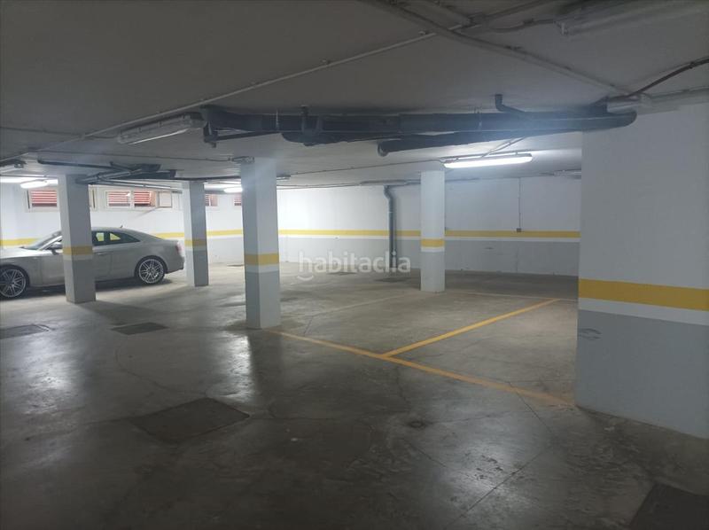 Foto 0a763682-109d-46bb-b106-0e84eb9934fb. Parking coche en Berceo