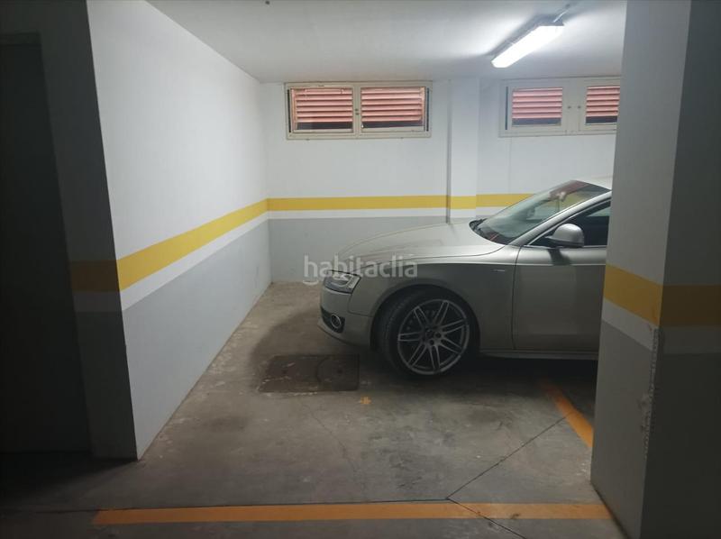 Foto 9bd0626b-b4a3-4ae6-a74e-08452d16c4df. Parking coche en Berceo