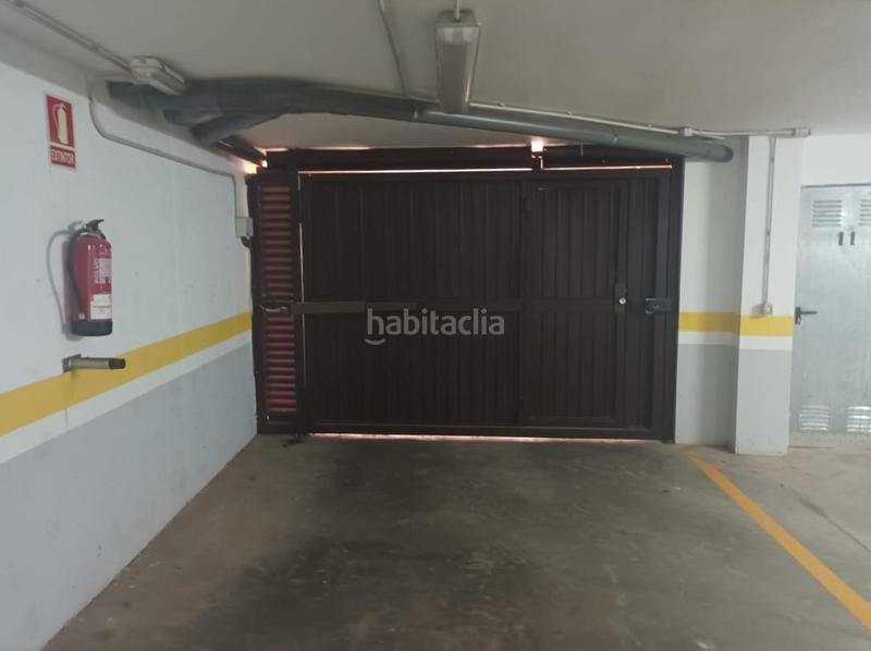 Foto b77afe8e-902f-4695-8e7c-855c023ba374. Parking coche en Berceo