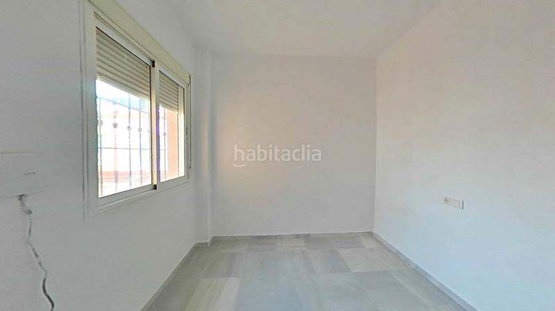 Foto be3c35c1-1fe2-4968-8725-28f852d71d1a. Pis amb aparcament a Almonte Almonte