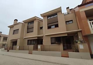Casa adosada  Gudel marti g.