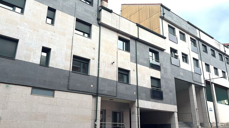 Foto 357896a9-6092-4b81-bfac-c57d3d539fde. Piso en Lalín