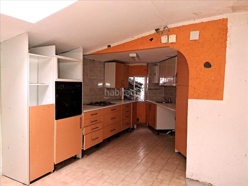 Foto f3d342e2-bff4-4f0c-8fa4-2edf1e046acd. Casa in Alcalá del Obispo