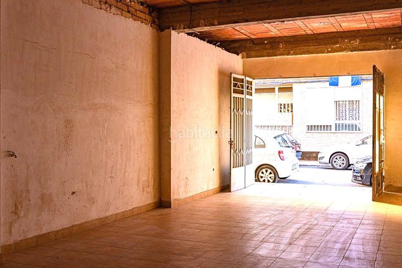 Foto f8e69f58-04ae-46bb-a0d4-c33407f9ba30. Local comercial en Centro Villarreal / Vila - real