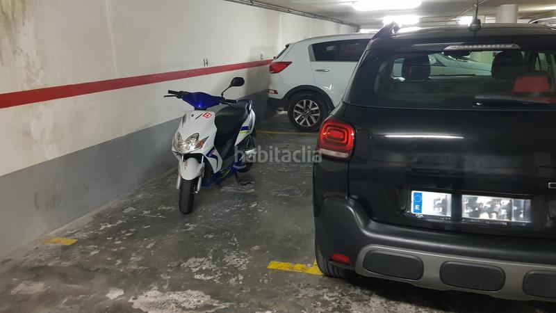 Foto 1ab0ce89-8039-4df6-845c-a98ae63ff44e. Aparcament cotxe a L´Eixereta Burjassot