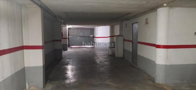 Foto ff91f53a-58fc-41fd-8ce0-a667229493cf. Aparcament cotxe a L´Eixereta Burjassot