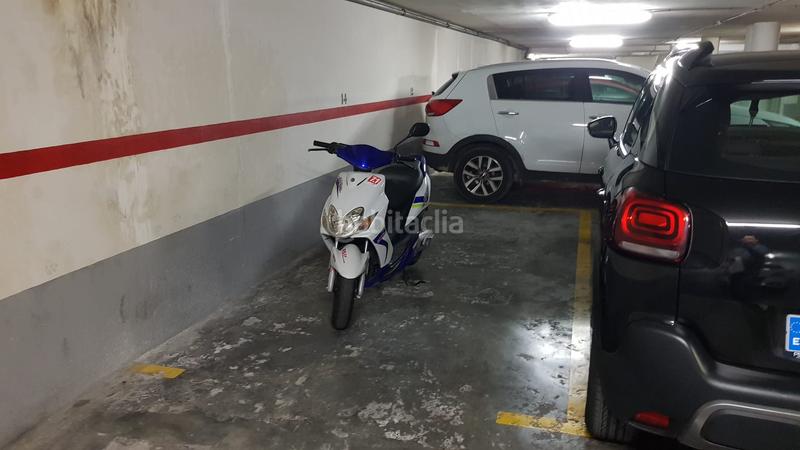 Foto d31b6a5e-64b3-4823-9b5b-501675f15e22. Parking coche en L´Eixereta Burjassot