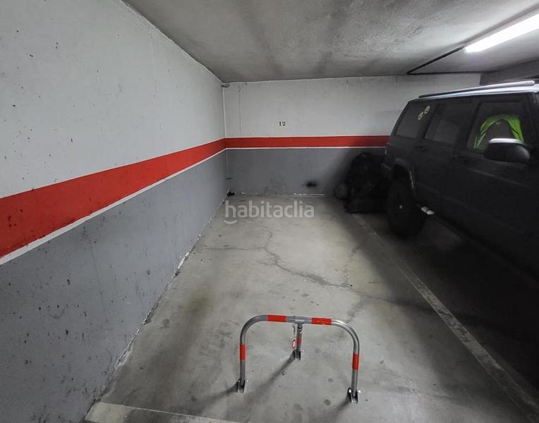 Foto aad9e74c-01c1-44ac-9871-29da496bfbea. Parking coche en Carlos Ruiz Collado Villalba