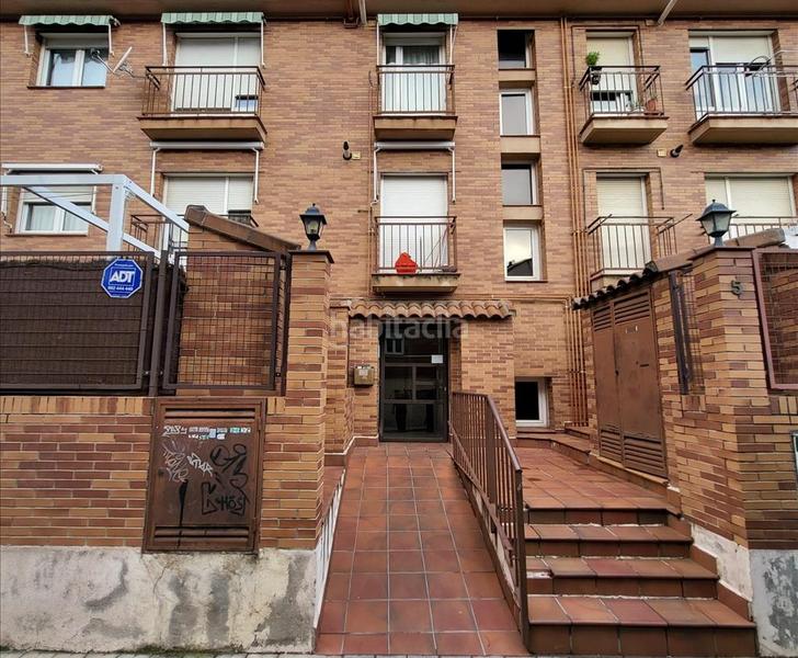 Foto cca039cb-a393-4ecc-bd4f-84e9ed300731. Parking coche en Carlos Ruiz Collado Villalba