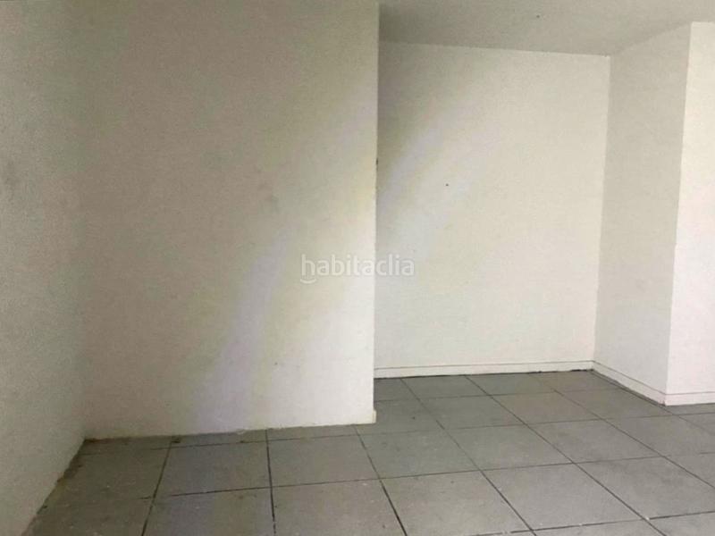 Foto e15e2110-5b28-449f-b21f-728431f292bb. Business premise in Plaça Catalunya Manresa