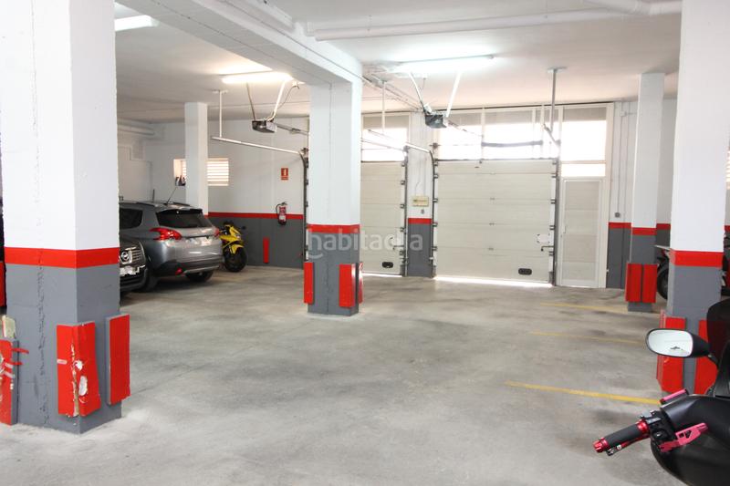 Foto f80f5864-4e85-4e34-ab24-0bbe83c7be0f. Parking voiture dans Santa Maria-l´Eixample-Sud Sumella Cubelles