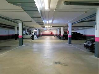 Parking voiture  Azucenas