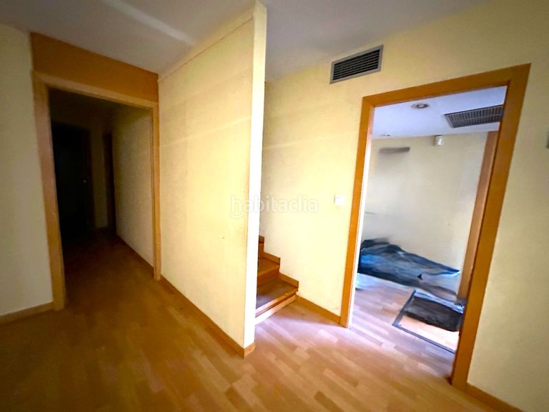 Foto ce6f4d08-d96e-46f5-bbc0-5b35a00cb629. Local comercial a Nou Eixample Sud Tarragona