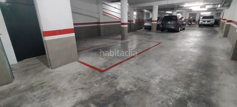 Foto 70946604-966e-4d76-bec7-bdb20ca5ff25. Parking coche en Sax