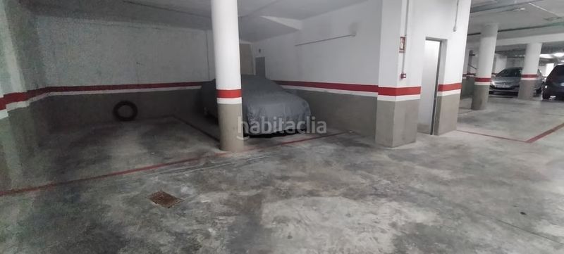Foto ff7a0cb5-3db4-4515-8f82-860bc88c6768. Parking coche en Sax
