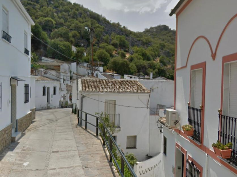 Foto a41a3ce8-c7d5-4729-beae-9dd3976b0c6d. Maison dans Ubrique