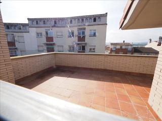 Zweistöckige Wohnung in Santa Margarida de Montbui