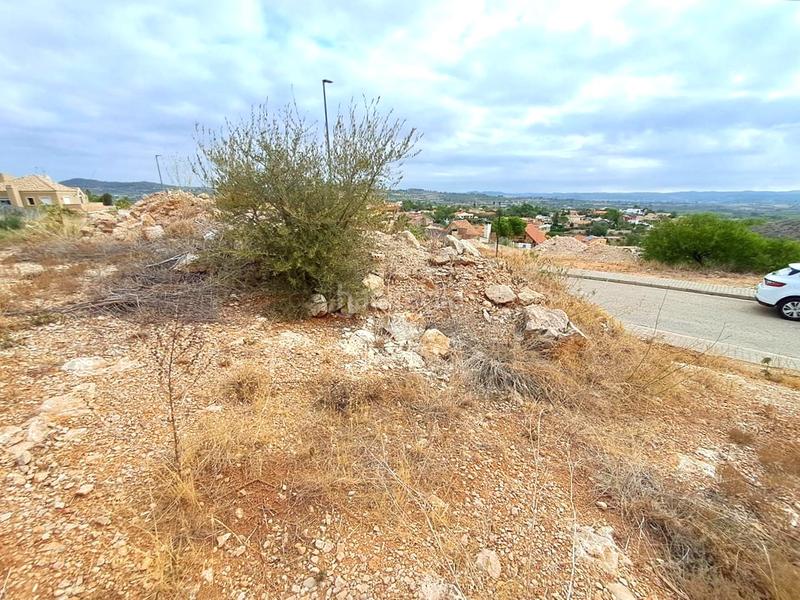 Foto fa0f746e-a776-4d4b-ae51-d55fd97cd3cf. Terreno residenziale in Montroy