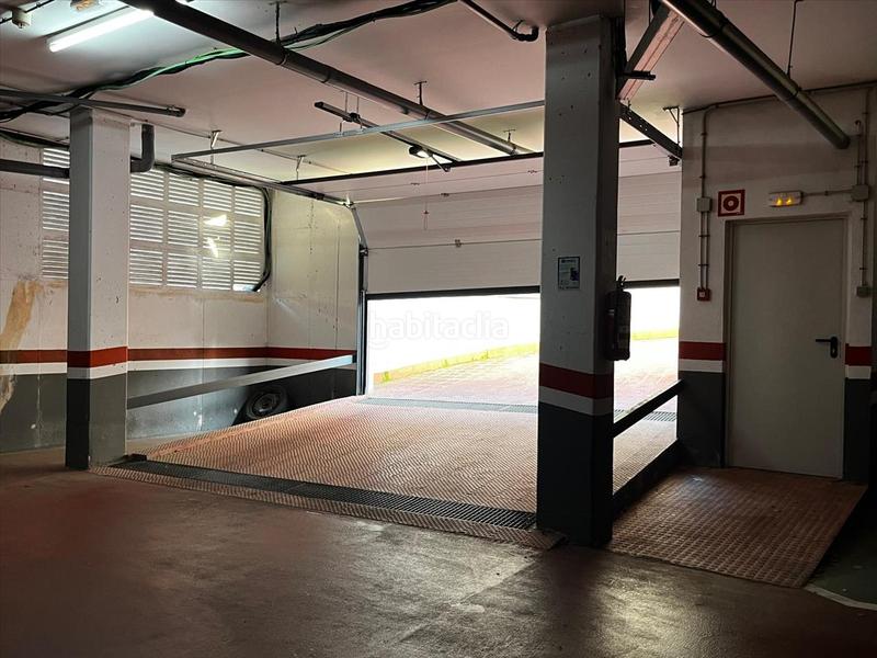 Foto 1a0153fb-6be0-4e02-9ed0-fff6c4546783. Autoparkplatz in Franqueses del Vallès (Les)