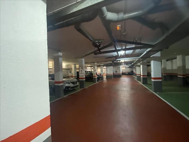 Foto 7d6f3e6d-8b6f-4b2b-a561-0ada23ea395d. Autoparkplatz in Franqueses del Vallès (Les)