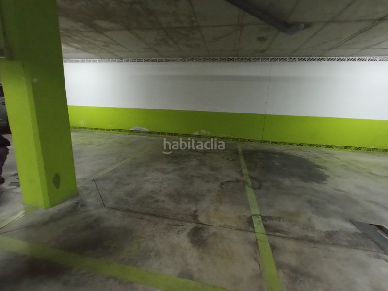 Foto 8b103166-62f4-4ed3-a4d7-37cd6e37c61b. Autoparkplatz in Virgen del Cortijo-Manoteras Madrid