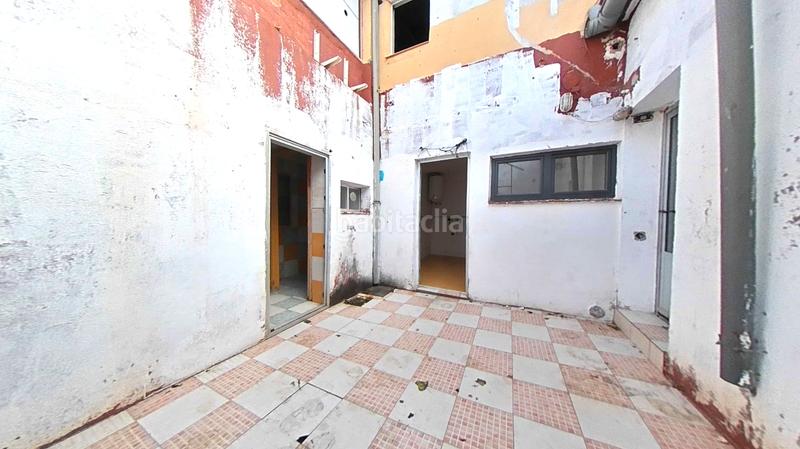 Foto b9e8e4ce-6701-4d80-a239-69c137ef0301. Casa a schiera in Carretera de Córdoba - Libertad Puertollano