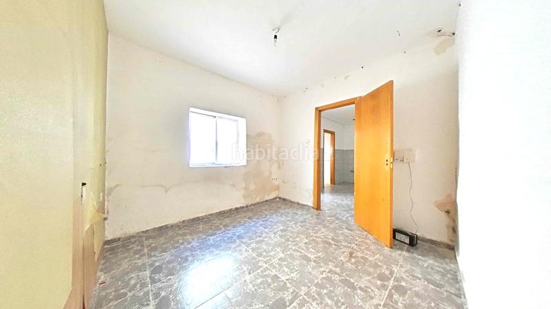 Foto c9986aca-1ce3-46c0-be2d-17aa8c7872c2. Casa adosada en Carretera de Córdoba - Libertad Puertollano