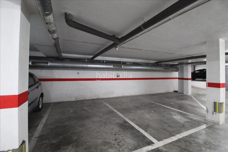 Foto 487d7eae-f8d9-4565-912a-6e6413e02330. Parking voiture dans Centre-Zona Alta Alcoi