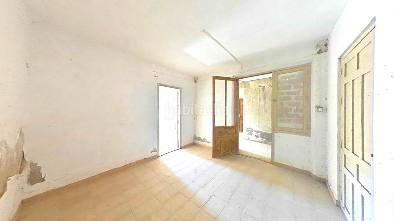 Foto 2b96f6b0-cb44-4684-bbd8-8a90fe769958. Casa amb aparcament a Rada de Haro
