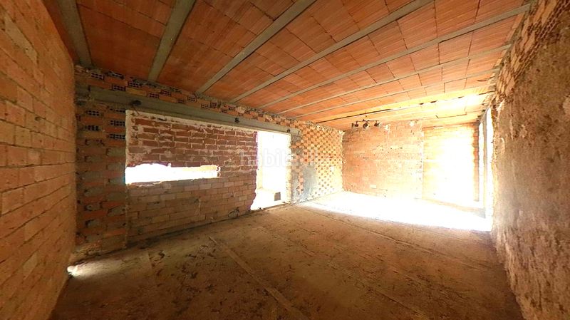 Foto b7c2b690-069b-4a2e-a67d-4a5f7684116e. Casa amb aparcament a Rada de Haro