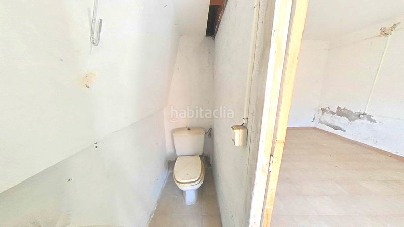 Foto b8894b0d-a4b9-4c13-977d-9b8b50df32a2. Casa amb aparcament a Rada de Haro