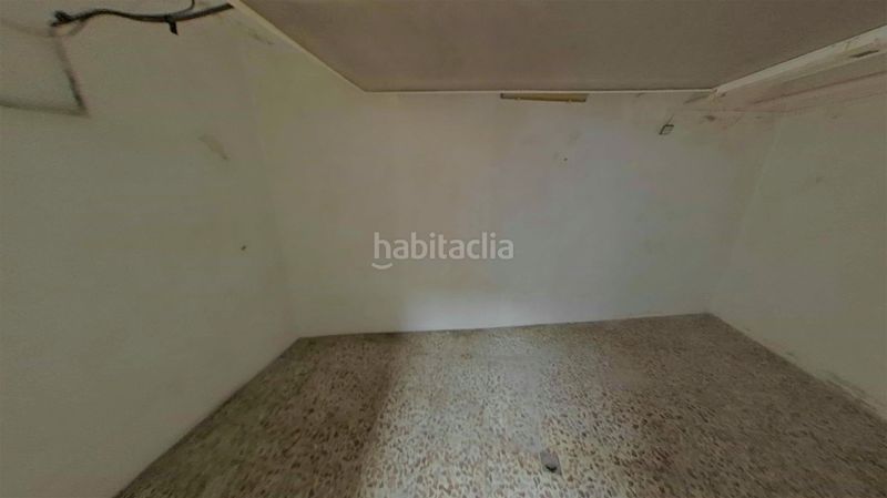 Foto 0e3dd840-cadb-476f-9433-065e05cb40f1. Local comercial a Andújar
