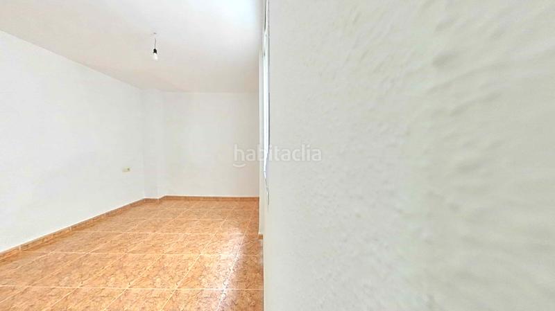 Foto b643832d-3955-4028-8a08-2513195a9007. Pis a Olula del Río