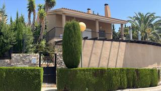 Etagenwohnung  Jacarandas