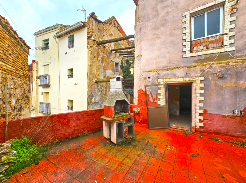 Foto 4f850319-4fd7-478b-94bb-2347d97a0f1b. Maison dans Borja