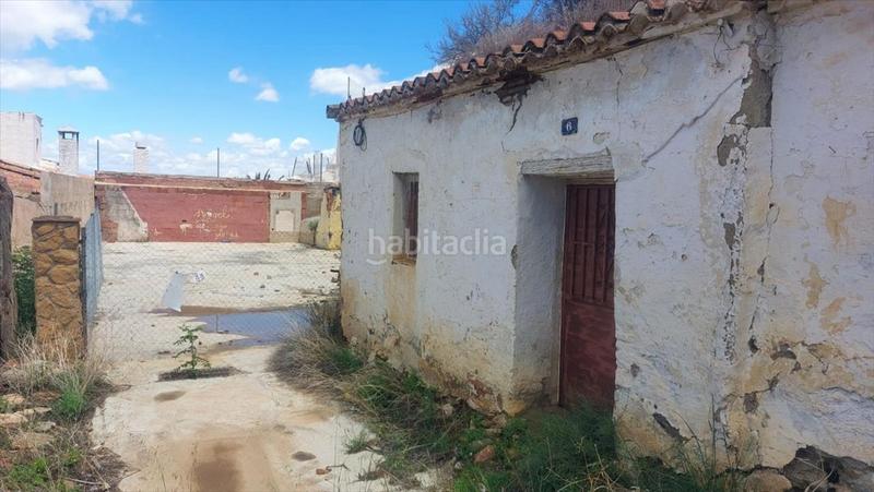 Foto e4105bc5-9f9f-423c-979c-6ffa4d9380c2. Terreny residencial a Guadix