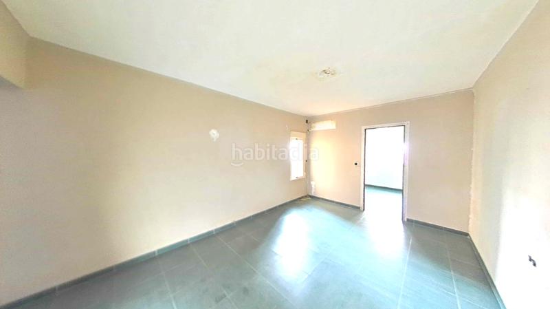 Foto 0b1c7889-d6aa-4f3a-acd7-161063acbf6a. Piso en La Paz - Las Américas Linares