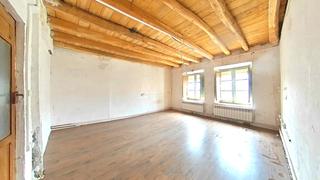 Semi detached house  Escudero