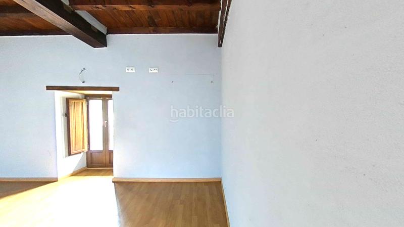 Foto b595697b-2062-42e1-b262-9f088d79c997. Casa a Pesaguero