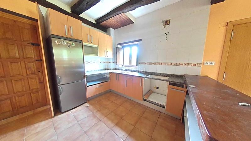 Foto fbc5eab3-d8b5-4928-bd0f-c4b9b0d0c3a4. Maison dans Pesaguero