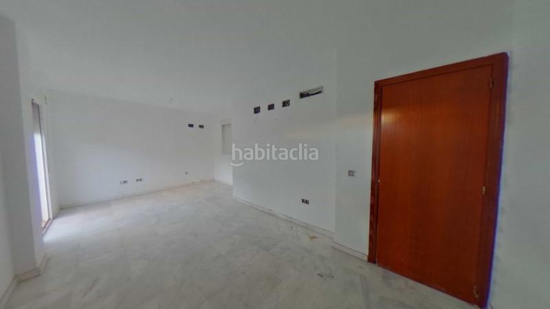 Foto a7ca282d-631a-44ba-be0b-0d1154dc2679. Semi detached house with parking in Bornos