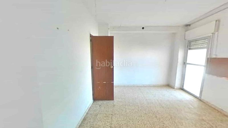 Foto 0ccb11a9-8b2b-4556-8226-107a8ea6f1a2. Casa adossada a Dos Torres
