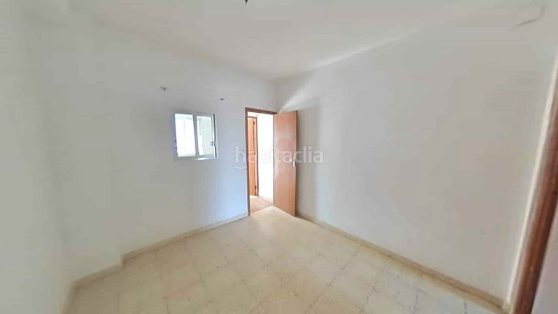 Foto a8f02694-4832-4d72-9abd-5a0e01bbe06b. Casa adossada a Dos Torres