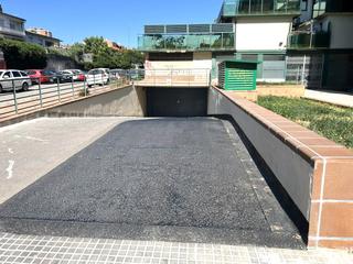Autoparkplatz  Ancianitat, de l'
