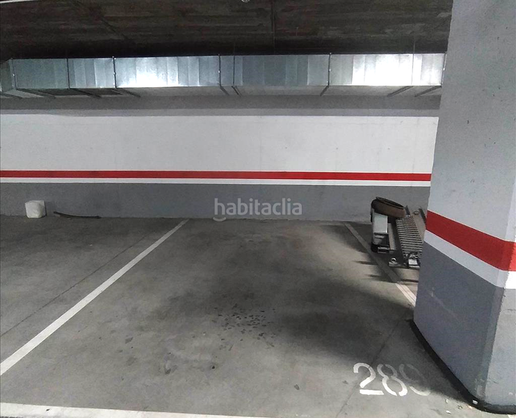 Foto 0bac9a45-9f2f-4940-82fb-97500a5f2231. Car parking in Valdepelayo-Montepinos-Arroyo Culebro Leganés