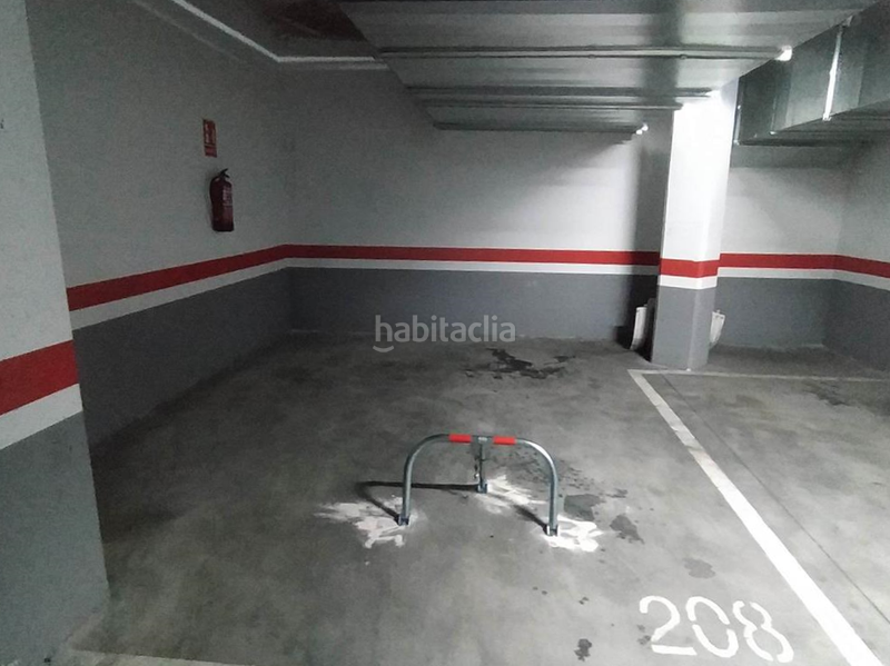 Foto 44f321a7-c757-43c5-8e51-9d056cf52a8d. Aparcament cotxe a Valdepelayo-Montepinos-Arroyo Culebro Leganés