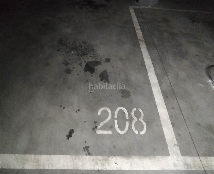 Foto 2dbcf39e-a0fc-486c-ba4d-a4793e3af3e2. Car parking in Valdepelayo-Montepinos-Arroyo Culebro Leganés