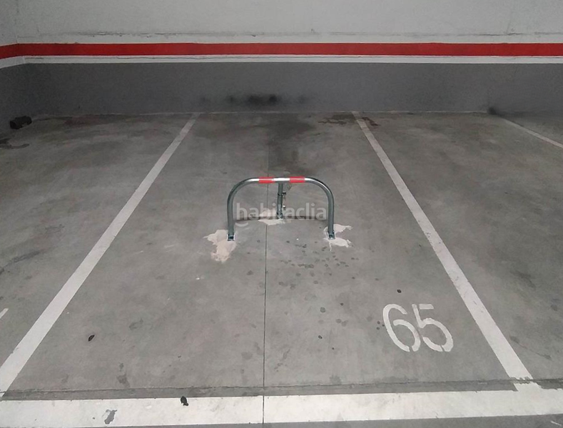 Foto a914c52e-aaa8-4e07-987d-e04e22083c94. Car parking in Valdepelayo-Montepinos-Arroyo Culebro Leganés